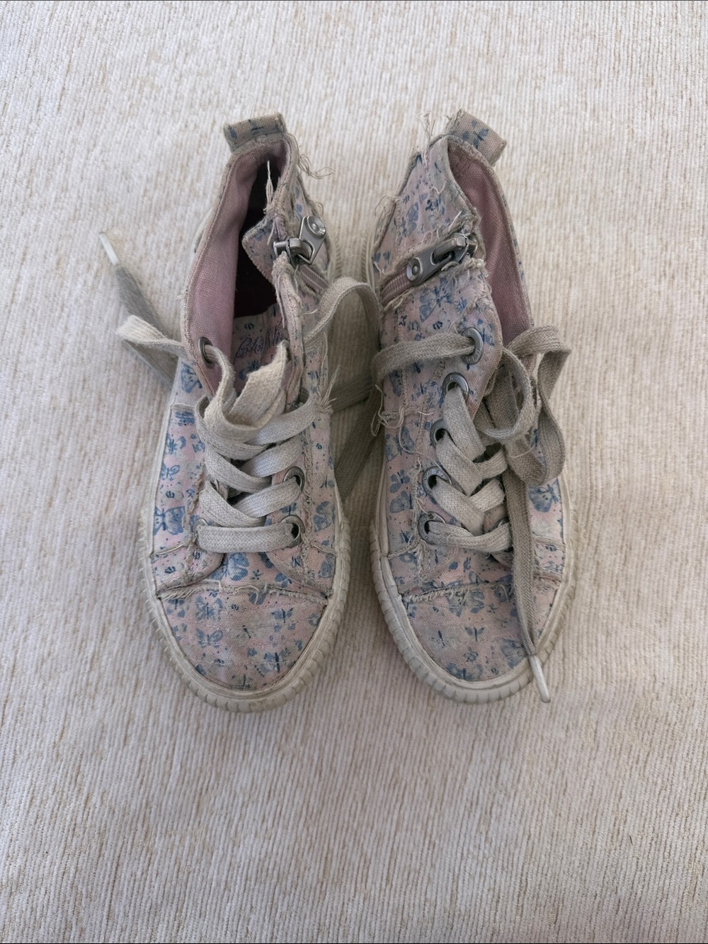 Kids Floral High-Top Sneakers in Light Pink
